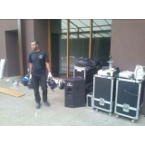 onde encontrar carregadores e limpeza para eventos Parque do Otero onde encontrar carregadores e limpeza para eventos Parque do Otero